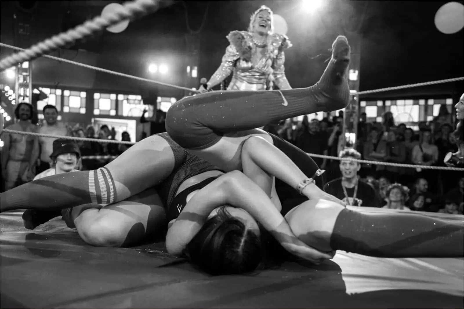 Pressefoto af Glitter Wrestling