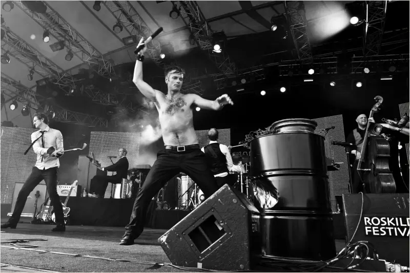 Kaizers Orchestra i Train