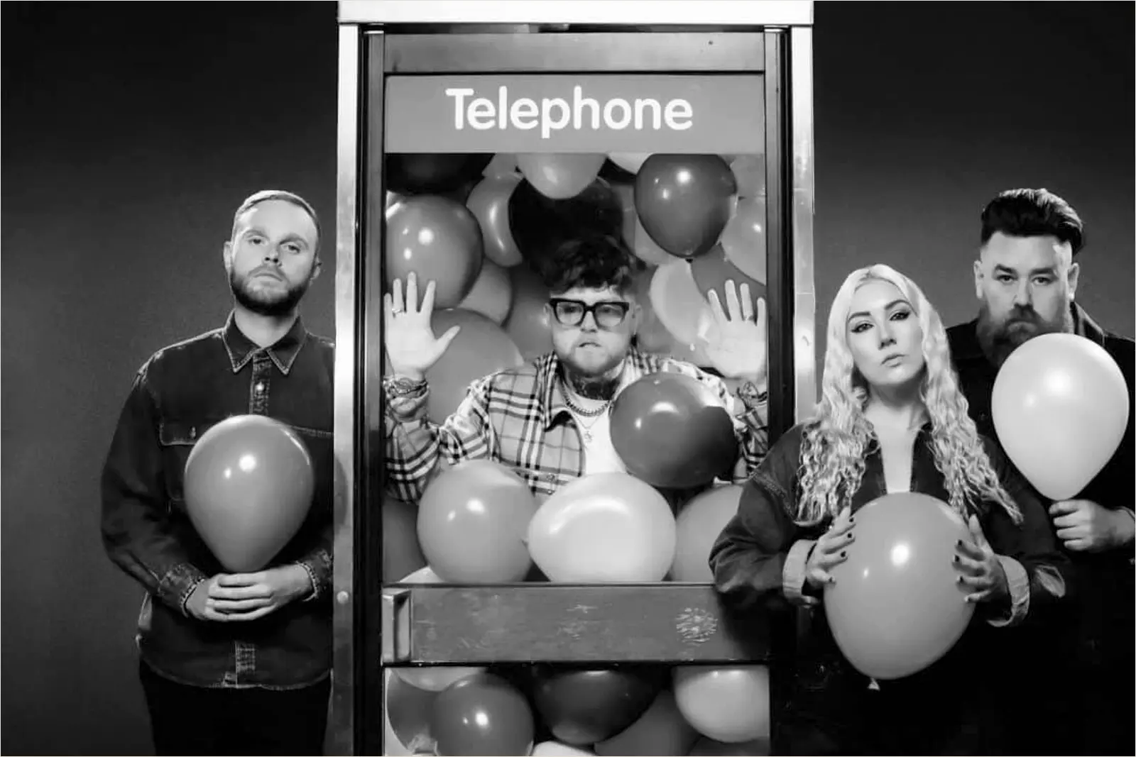 Pressefoto af Lottery Winners