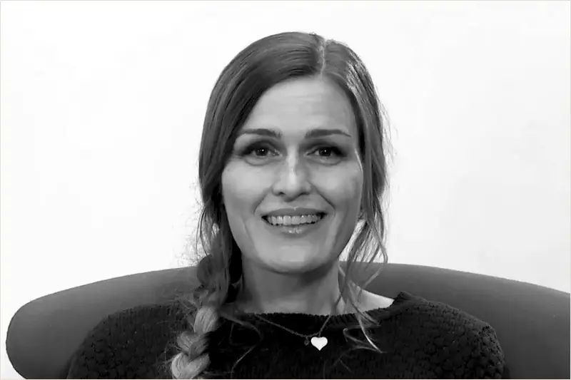 Randi Laubek i Hotel Cecil