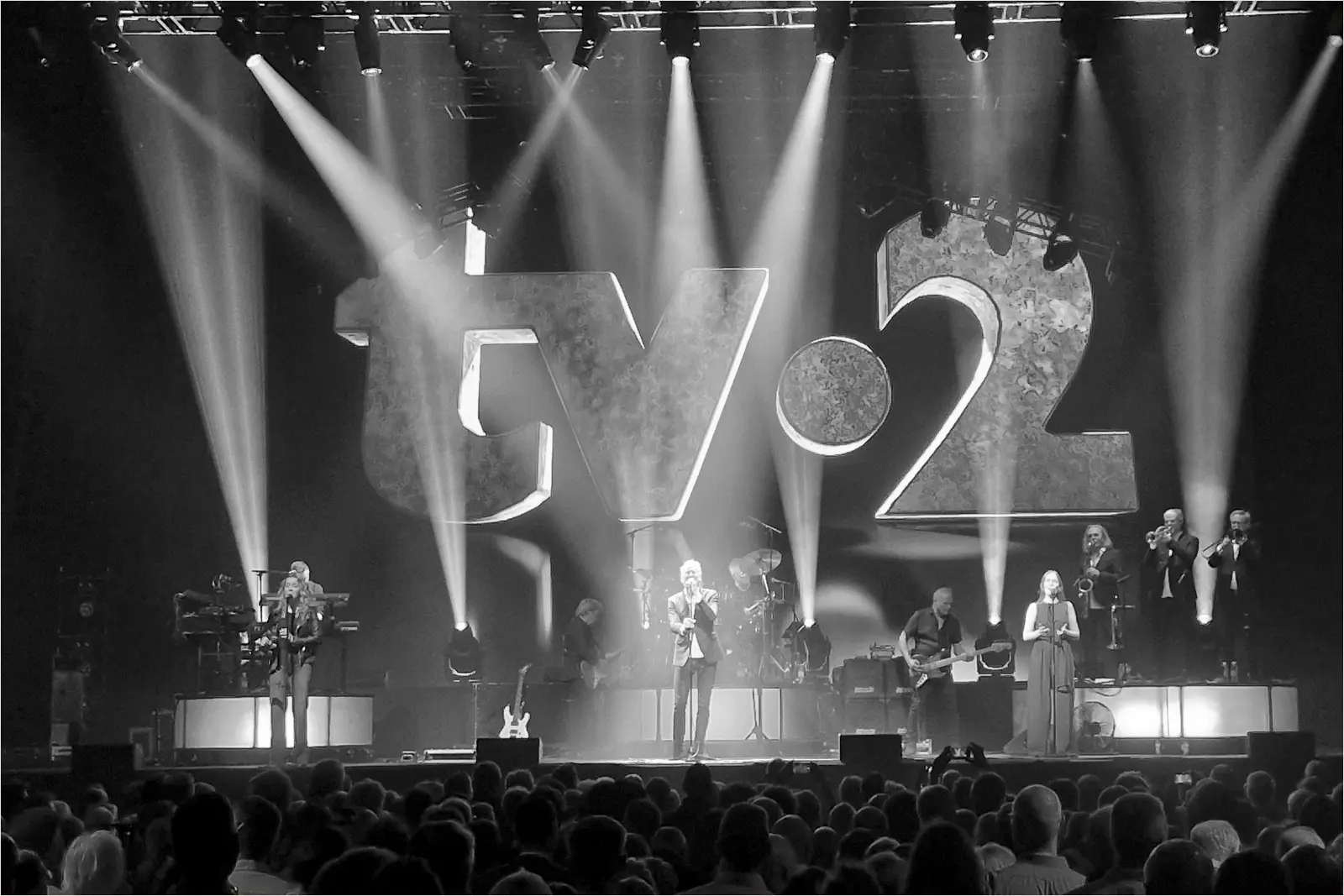 TV-2