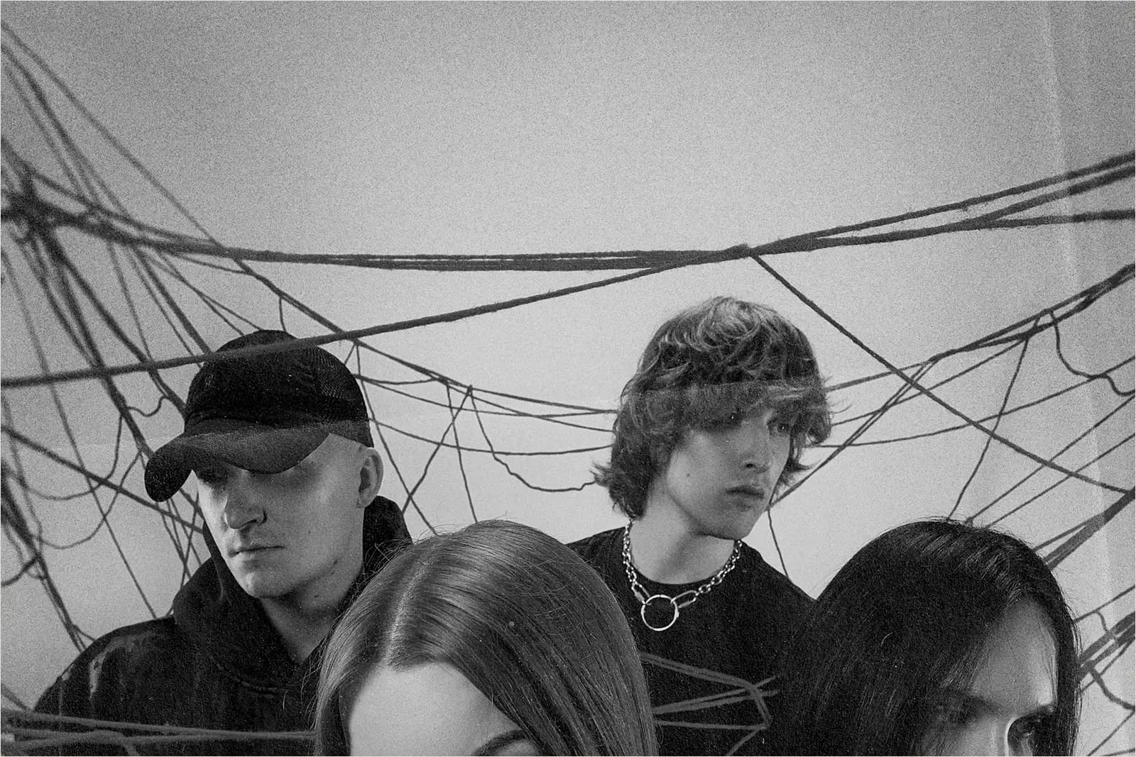 Pressefoto af LUNA KILLS