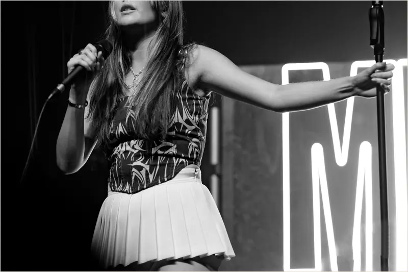 Mimi Webb i Smukfest